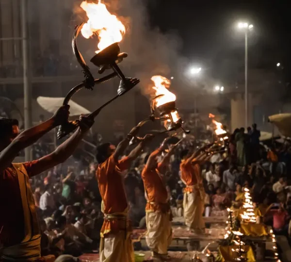 kashi ganga aarti