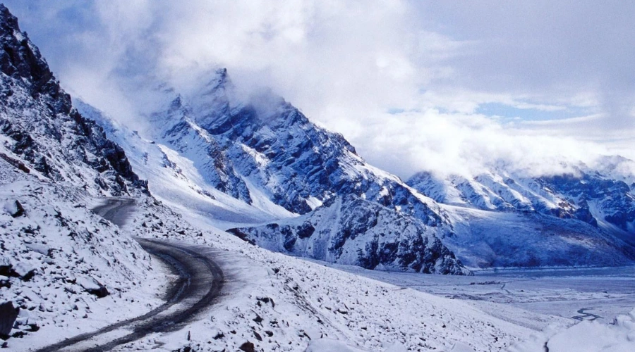 Rohtang Pass manali tour